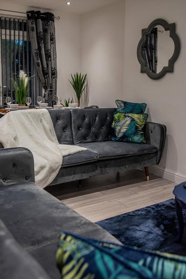 Bv Comfy Spacious 3 Bedroom House At Tatton Street Manchester Luaran gambar