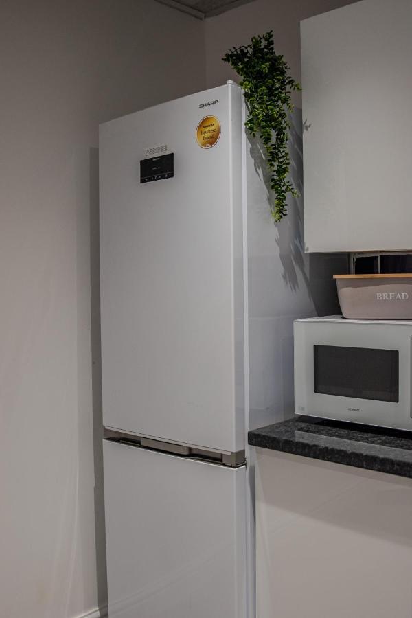 Bv Comfy Spacious 3 Bedroom House At Tatton Street Manchester Luaran gambar